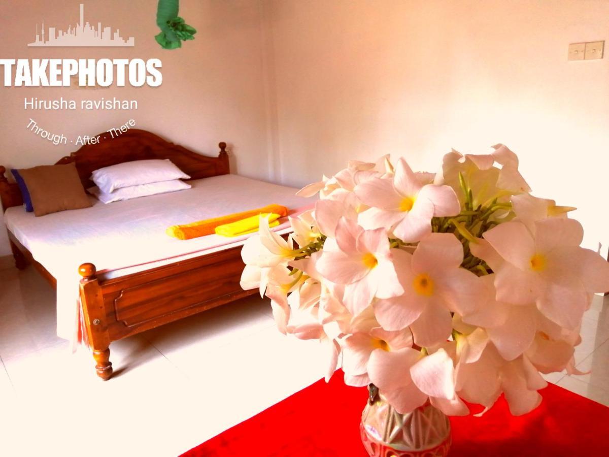 Golden Town Hotel タンガラ エクステリア 写真
